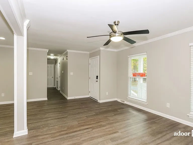 7206 Lancashire Dr #7 — Photo 6