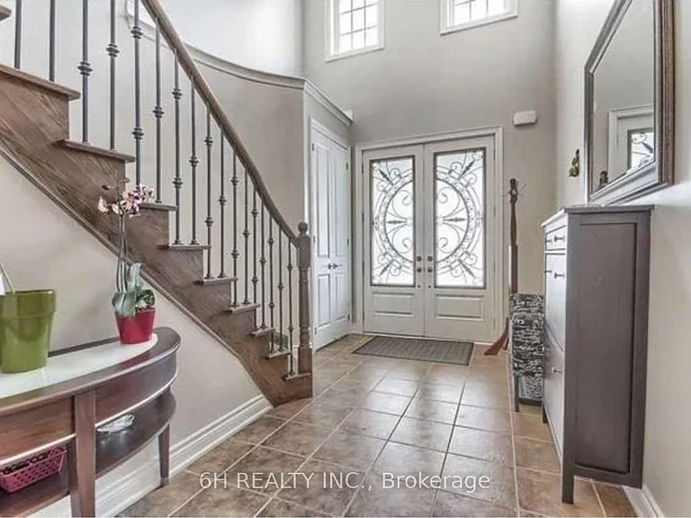 753 Prest Way — Photo 2