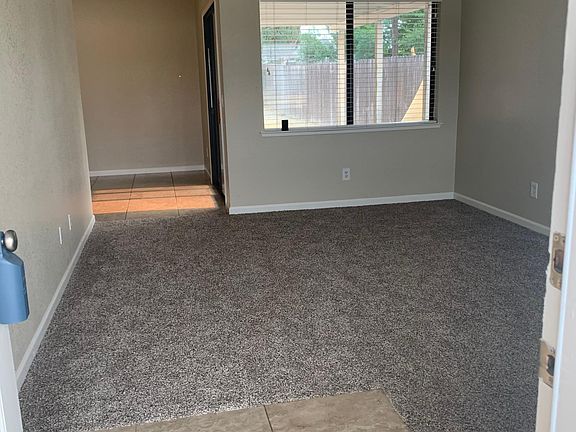 2nd image of 3708 Elkhorn Blvd