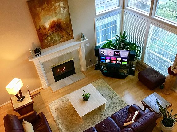 Great Room Overview w/Fireplace