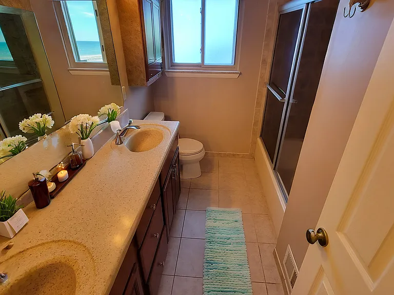 43608 Lombardy Dr — Photo 11