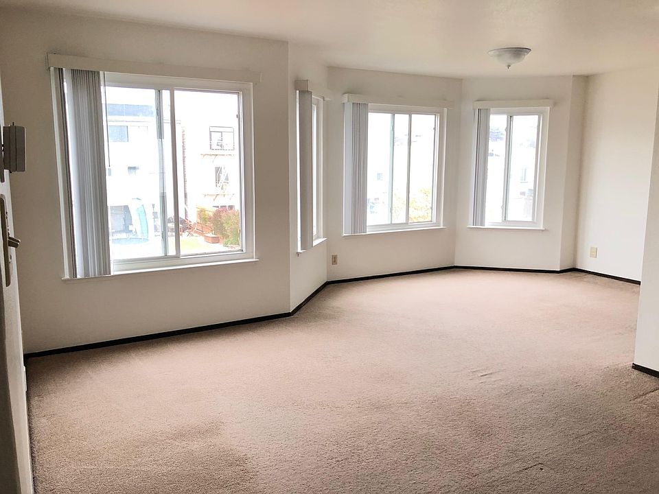 1st image of 1436 48th Ave #8