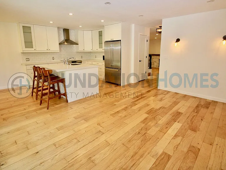 47 Willow Ln — Photo 5