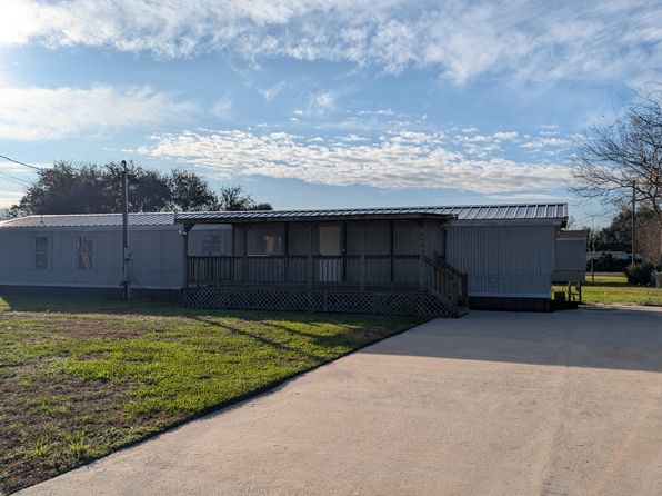 (undisclosed Address)