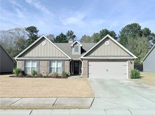 138 Livingston Ct, Winder, GA 30680