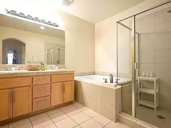 2nd image of 1766 Camino Leonor Dr Unit 1