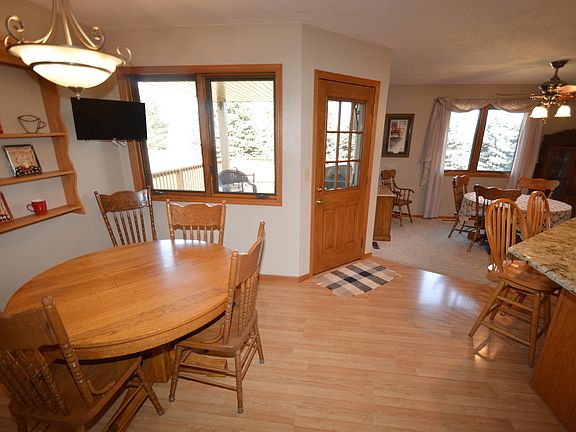 5th image of 4809 Bradford Ln
