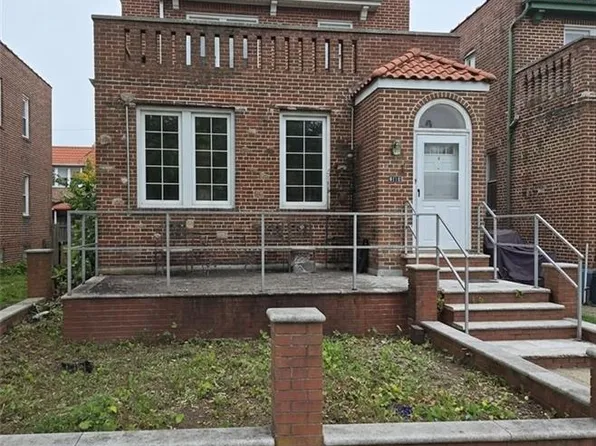 4115 Manhattan Ave, Brooklyn, NY 11224