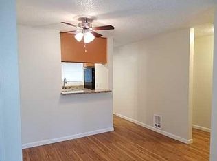 7321 210th St SW APT C105, Edmonds, WA 98026