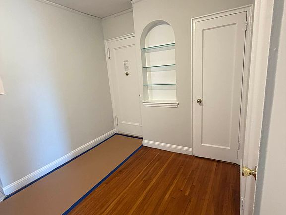 2nd image of 3300 Netherland Ave #22