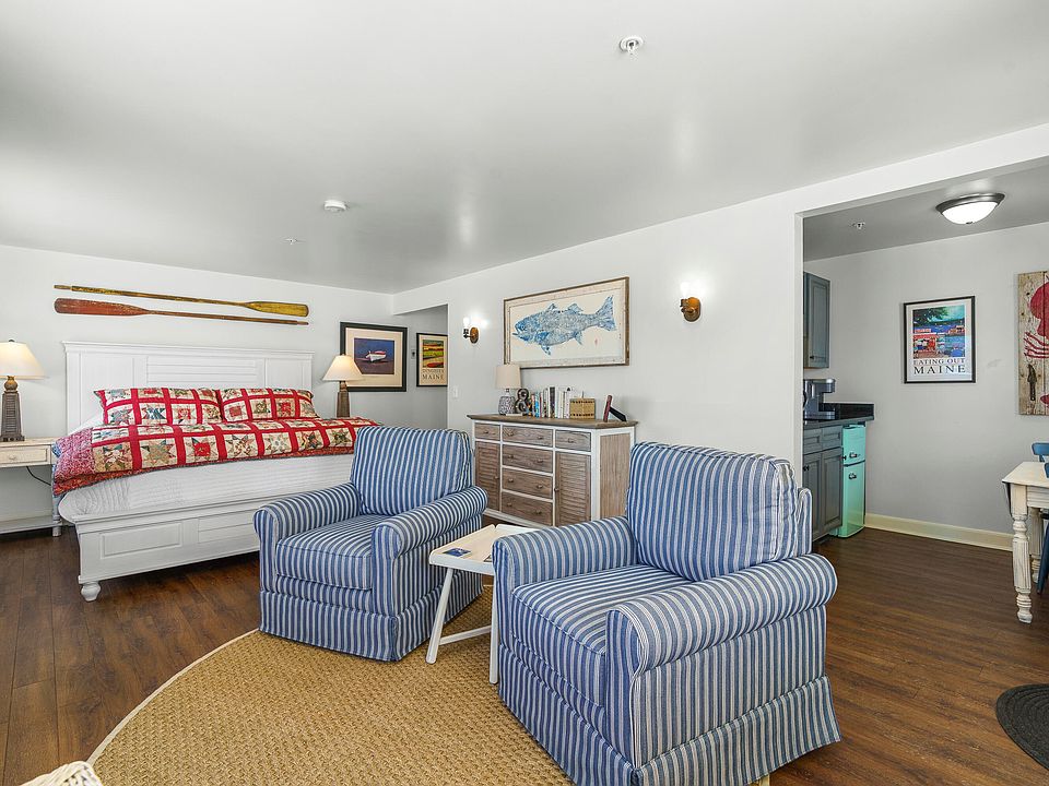 1st image of 304 Eddy Road #202