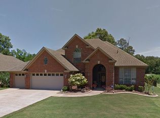 198 Marseille Dr, Maumelle, AR 72113