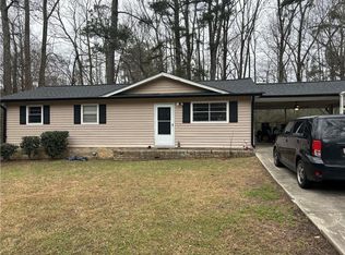 8685 E Hickory Ln, Lithia Springs, GA 30122