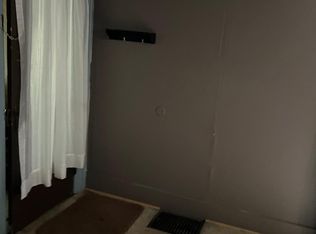 322 Aspenwald Ave APT 1, Elkhart, IN 46516