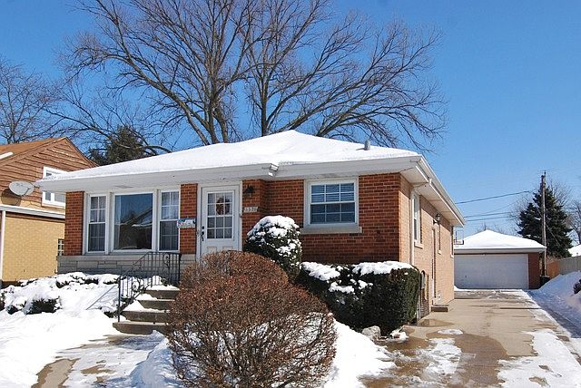 1st image of 1551 Mandel Ave