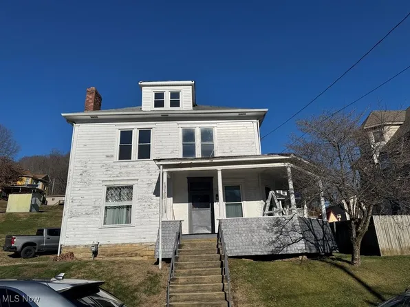 230 Ferry St, Clarington, OH 43915