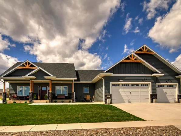 6107 Grand Teton Ct, Rapid City, SD 57702