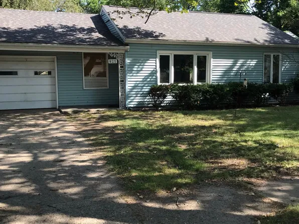 825 Crosslanes St, Mount Pleasant, MI 48858