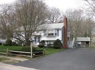 29 Belcher St, Randolph, MA 02368