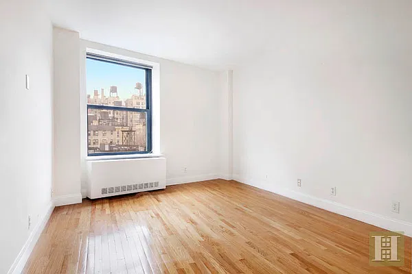 Sold by Halstead Real Estate | media 5