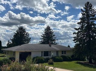 323 3rd St, Bloomington, WI 53804