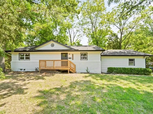 2425 N 47th Ter, Kansas City, KS 66104