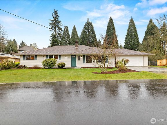 2nd image of 762 Hilltop Avenue
