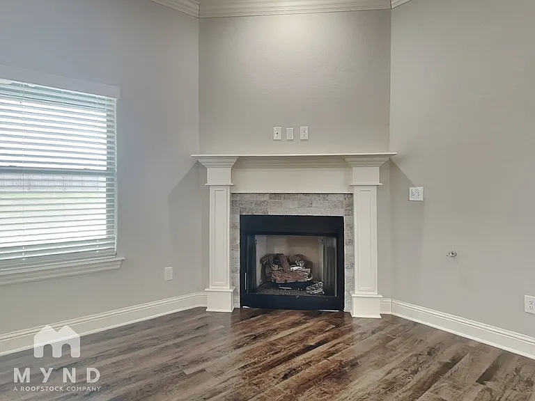 741 Captain Stockton St — Photo 8