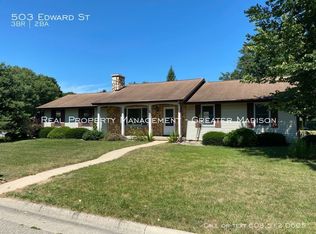 503 Edward St, Verona, WI 53593