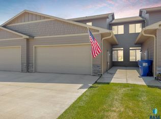 229 E Ivy Rd, Tea, SD 57064