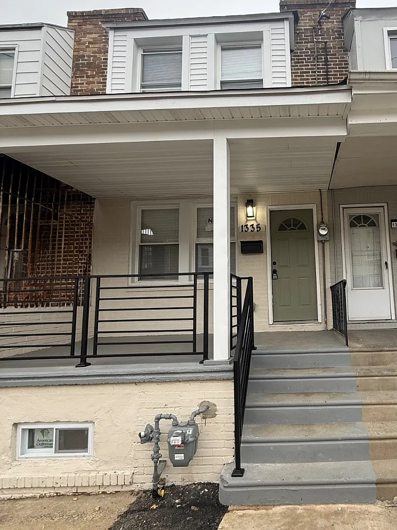 1335 Morton St - 1335 Morton — Photo 2