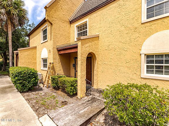 3rd image of 415 ABINGDON Place #88