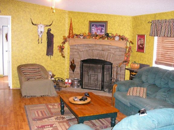 3rd image of 5732 E Farmstead Dr