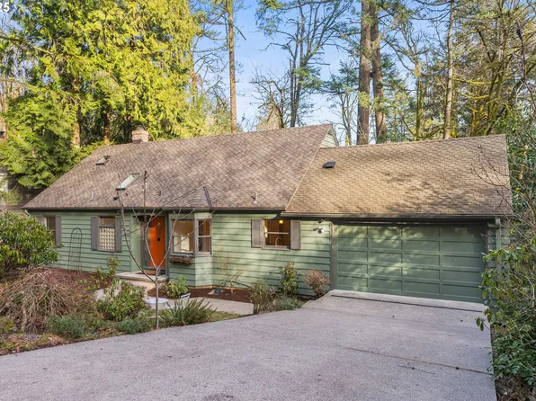 1646 SW Parkview Ct, Portland, OR 97221