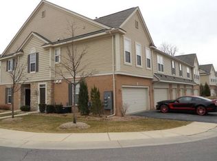 1849 Pinecroft Dr, Canton, MI 48188