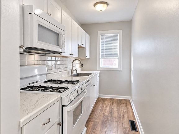 3rd image of 83-85 Pilling St