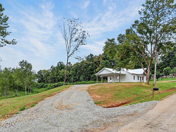 4th image of 4081 New Hope Rd