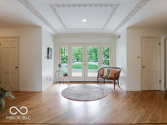 5th image of 6410 Avalon Ln