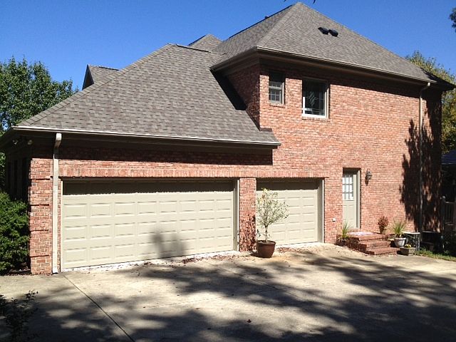 3 car garage