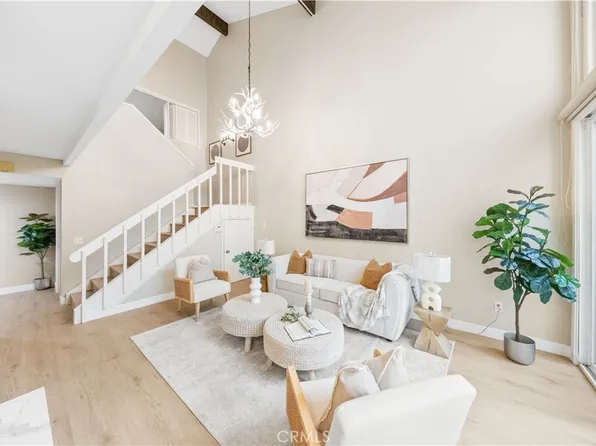 136 Pineview, Irvine, CA 92620