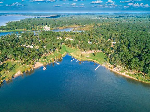 2nd image of 685 Millcreek Acres
