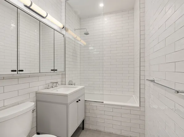 184 Kent Avenue image 6 of 6