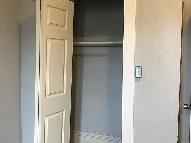225 South Millvale Avenue — Photo 43
