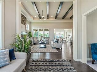 118 NW Ambersham Dr, Lees Summit, MO 64081