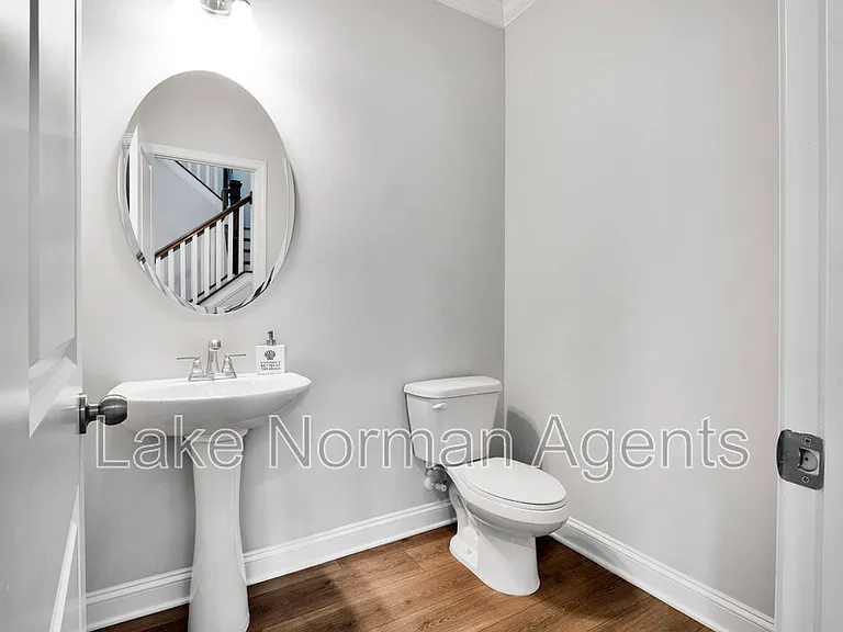 1034 Lyndon Station Dr — Photo 19