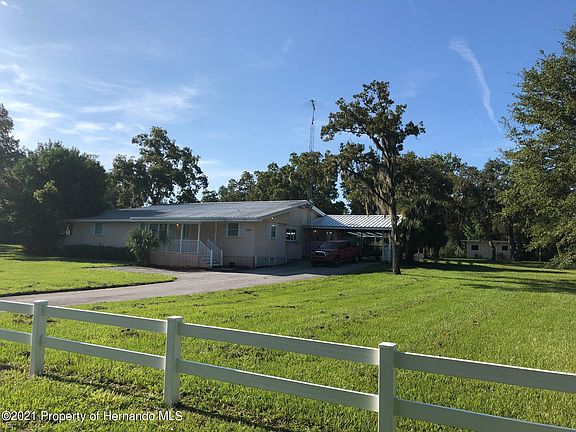 2nd image of 8268 W Tawny Rose Ln