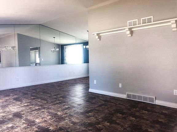 Entrance into living room