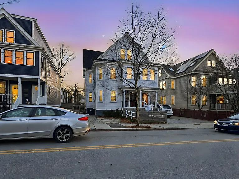318 Concord Ave #318 — Photo 70