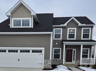3375 Buckeye Trl, Uniontown, OH
