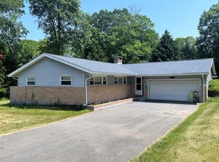 324 Wayne Ave, East Stroudsburg, PA 18301